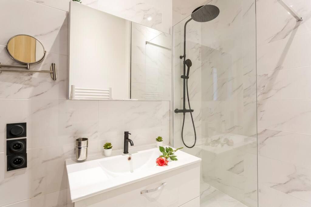 Suite Paris, Tour Eiffel, Champs Elysees 외부 사진